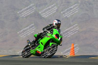 media/Apr-10-2022-SoCal Trackdays (Sun) [[f104b12566]]/Turn 9 (130pm)/